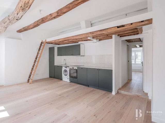 Appartement de 1 chambres de luxe en vente à Temple, Rambuteau – Francs Bourgeois, Réaumur, Paris, Île de France