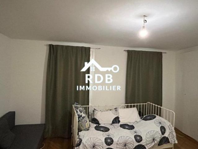 Appartement de 1,5 pièces au 2ème étage sans ascenseur situé à Carouge 1227