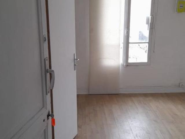 Appartement de 25m2 à louer sur Villeneuve le Roi
