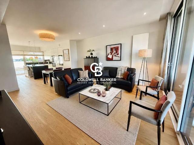 Appartement de 2 chambres de luxe en vente à Bordeaux, France