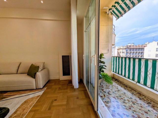Appartement de 2 chambres de luxe en vente à Nice, France