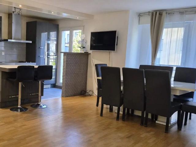Appartement de 2 chambres de luxe en vente à Saint Maurice, France