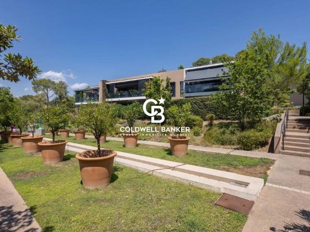 Appartement de 2 chambres de luxe en vente à Saint Raphaël, Provence Alpes Côte d'Azur