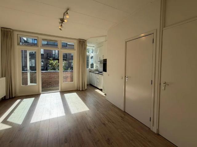 Appartement de 2 pièces Vlaggemanstraat, Rotterdam Bergpolder À louer