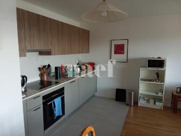 Bel appartement avec encadrement, idéalement situé