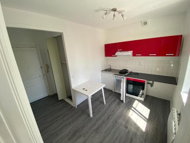 Appartement de 2 pièces à La Ferté Macé. LIBRE DE SUITE