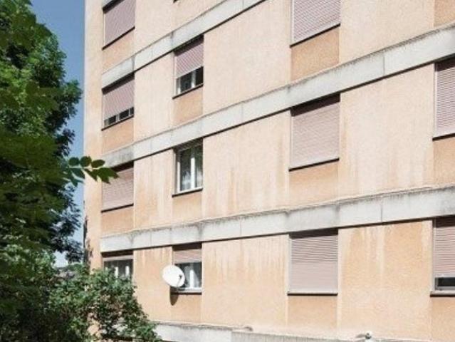Appartement de 2 pièces au 2ème étage Proche du centre