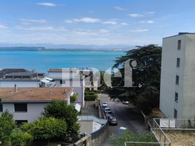 Appartement de 2 pièces au deuxième étage