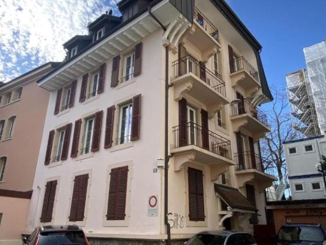 Appartement de 2 pièces au rez supérieur au centre de Lausanne