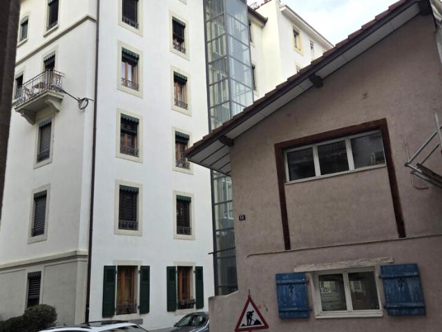 Appartement de 2 pièces avec balcon à la Servette Régie du Centre