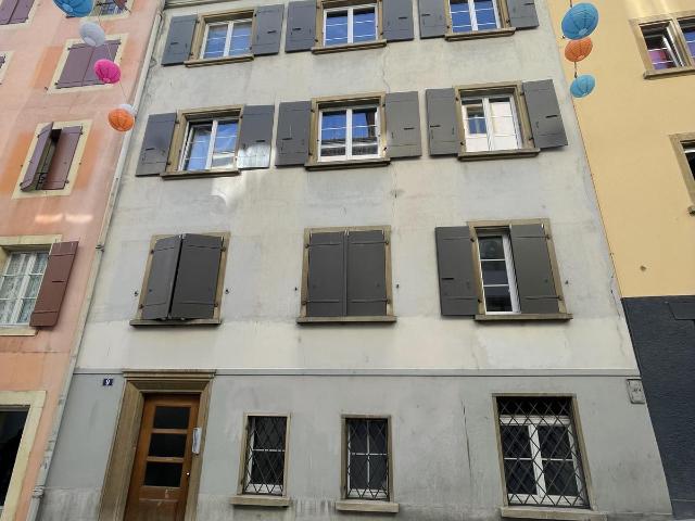 Appartement de 2 pièces en cours de rénovation en.