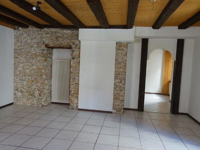 Appartement de 2 pièces proche des commodités
