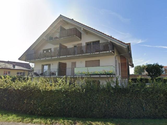 Appartement de 2.5 pièces au rez de chaussée avec terrasse
