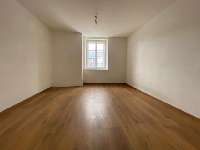 Appartement de 2,5 pièces au 3ème étage, sans ascenseur