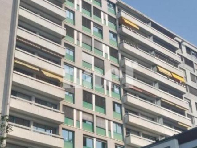Appartement de 2.5 pièces au 5ème étage