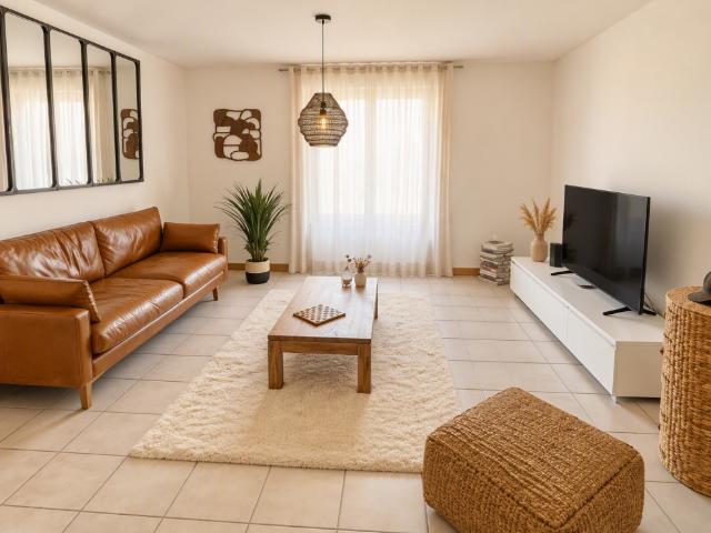 Appartement de 2.5 pièces avec balcon et place de parc