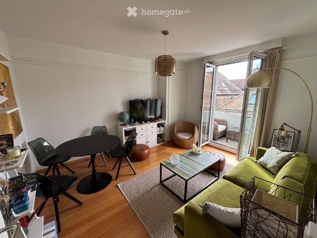 Appartement de 2,5 pièces avec balcon en vieille ville Vevey