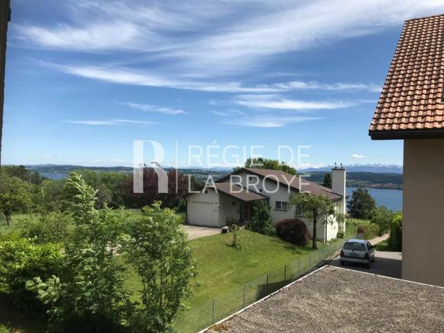 Appartement de 2.5 pièces à Vallamand