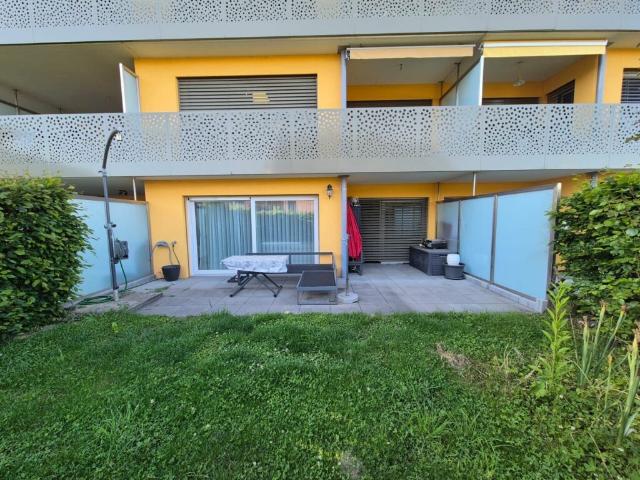 Appartement de 2.5p avec jardin à Grandson