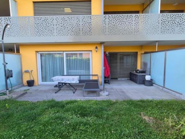 Appartement de 2.5p avec jardin à Grandson