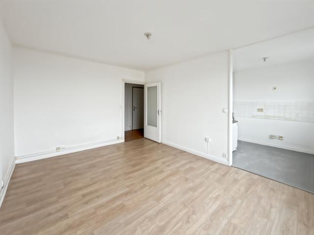 Appartement de 30 m² à LE BLANC MESNIL