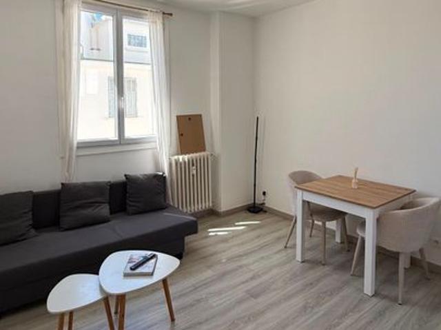 Appartement de 30m2 à louer sur Marseille 07