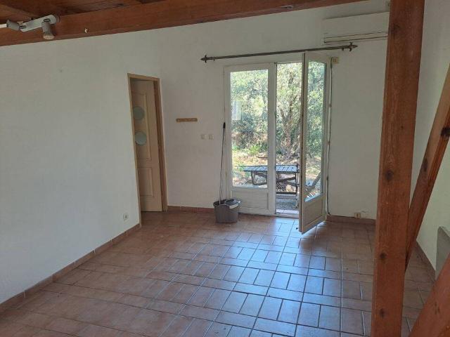 Appartement de 30m2 à louer sur Saint Laurent la Vernède