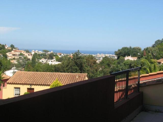 Appartement de 32m2 à louer sur Vallauris