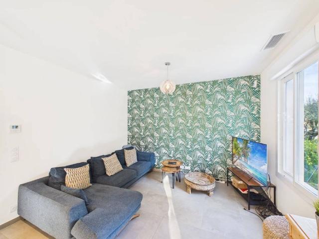 Appartement de 3 chambres de luxe en location à Juan les Pins, Provence Alpes Côte d'Azur