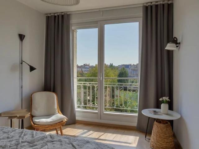 Appartement de 3 chambres de luxe en vente à Gentilly, France