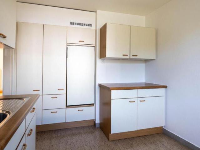 Appartement de 3 piÃ¨ces au 2Ã¨me Ã©tage Ã DelÃ©mont