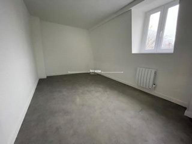 Appartement de 3 pièces 73 m² à louer à ARMENTIERES