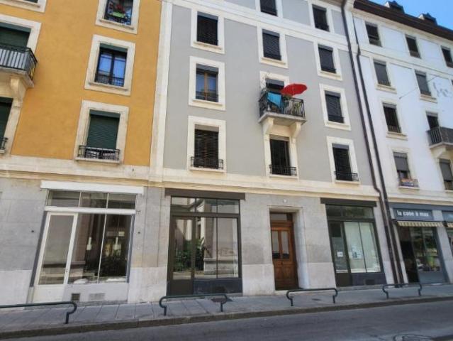 Appartement de 3 pièces au 4ème étage