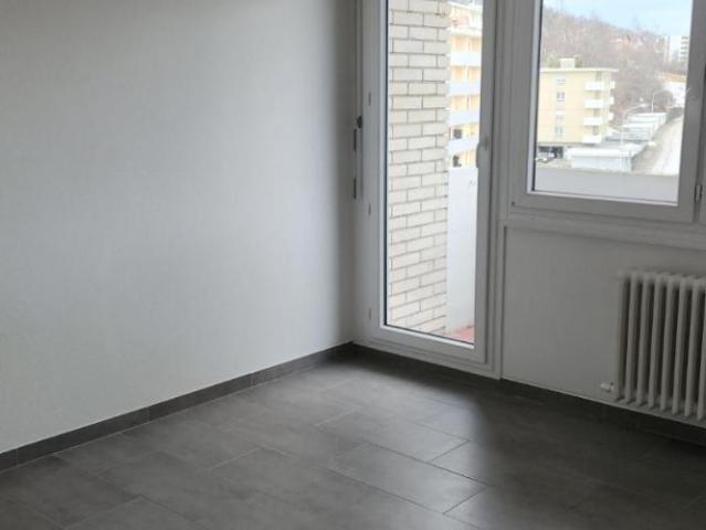 Appartement de 3 pièces au 5ème étage