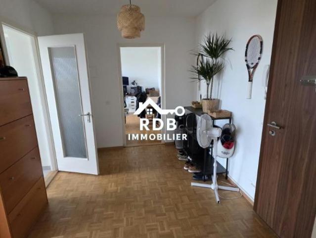 Appartement de 3 pièces au 7ème étage situé à Versoix 1290