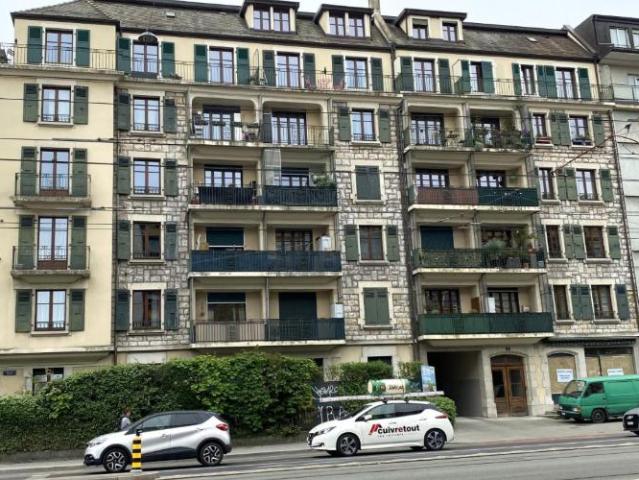 Appartement de 3 pièces avec balcon à la Servette