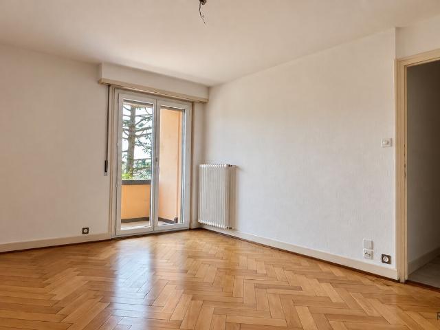 Appartement de 3 pièces avec balcon CH 1009 Pully, Avenue de Lavaux 68 B CHF 1'820. /mois + ch