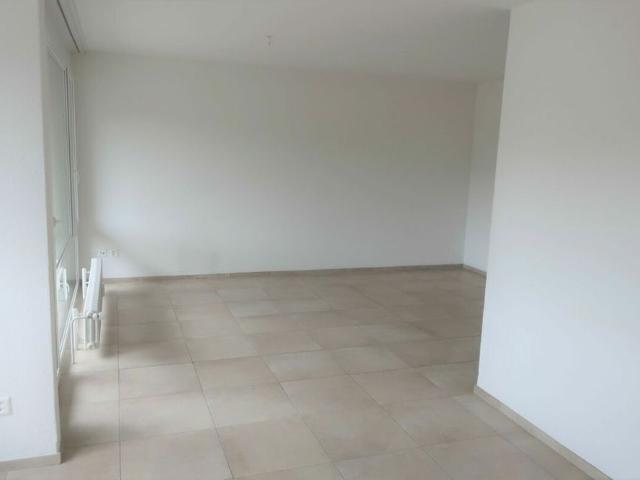 Appartement de 3 pièces avec balcon et ascenseur