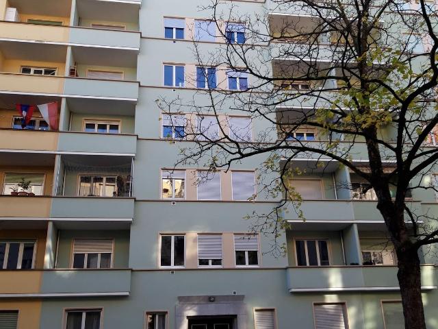 Appartement de 3 pièces dans le quartier de Saint Jean.