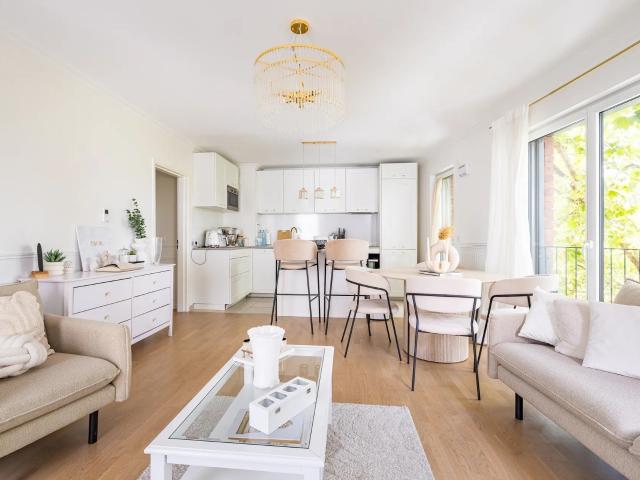 Appartement de 3 pièces de 69 m² à Pantin 69m² Pantin