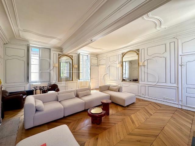 Appartement de 3 pièces de luxe en vente à Beaune, France