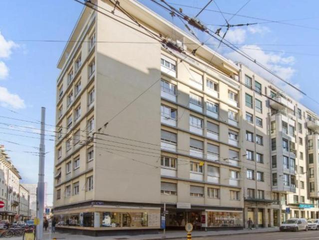 Appartement de 3 pièces situé en plein centre ville