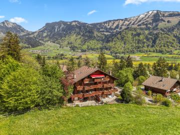 Route Du Tôt, Enney, Bas-Intyamon, Greyerzbezirk, Kanton Freiburg