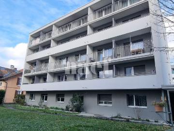 Appartement de 3.5 pièces au rez de chausée