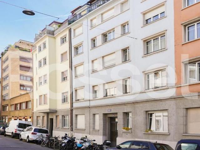 Appartement de 3,5 pièces au 3ème étage situé dans le quartier des Eaux Vives