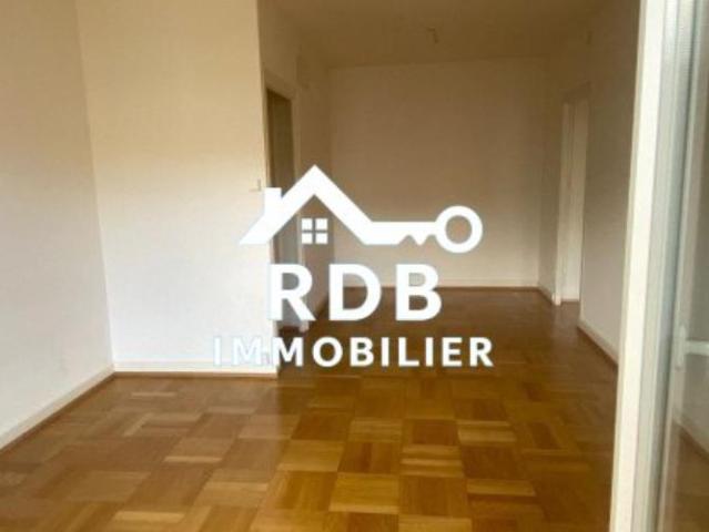 Appartement de 3,5 pièces au 4ème étage situé à Genève 1202