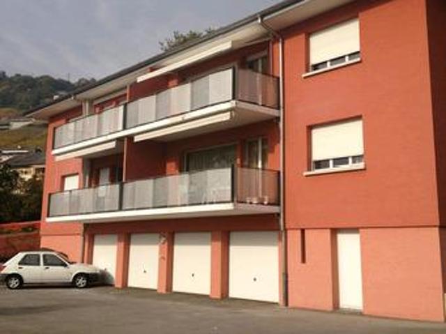 Appartement de 3.5 pièces avec vue sur le lac et les montagnes
