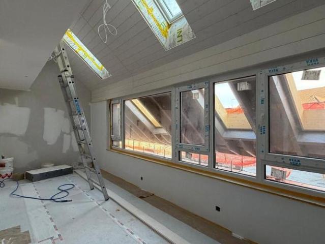 Appartement de 3,5 pièces entièrement rénové au 1er étage