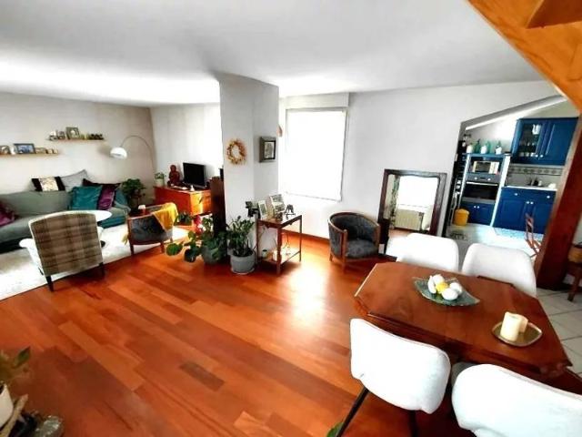 APPARTEMENT DE TYPE F4