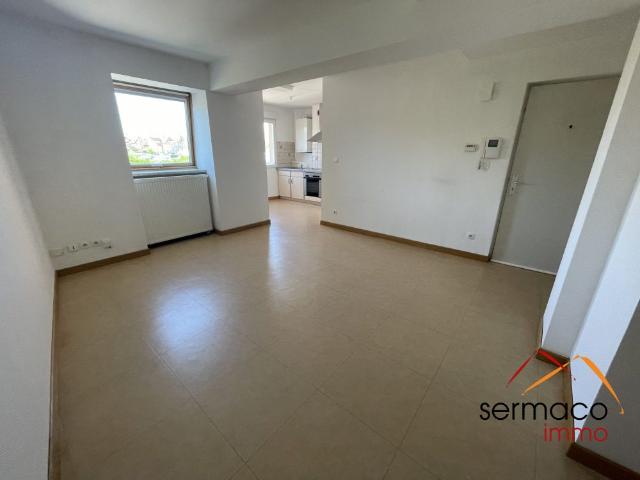 Appartement de type F2 avec ascenseur